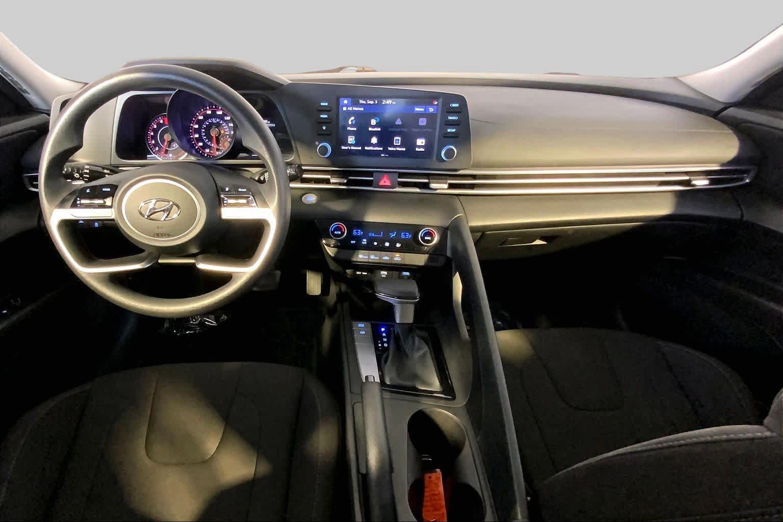 Used 2023 Hyundai Elantra SEL FWD image 16