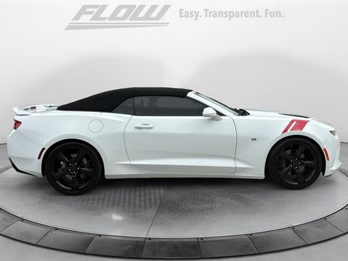 Used 2018 Chevrolet Camaro SS RWD image 10