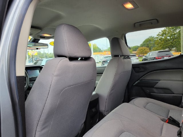 Used 2019 Chevrolet Colorado W/T w/ WT Convenience Package AWD/4WD image 19