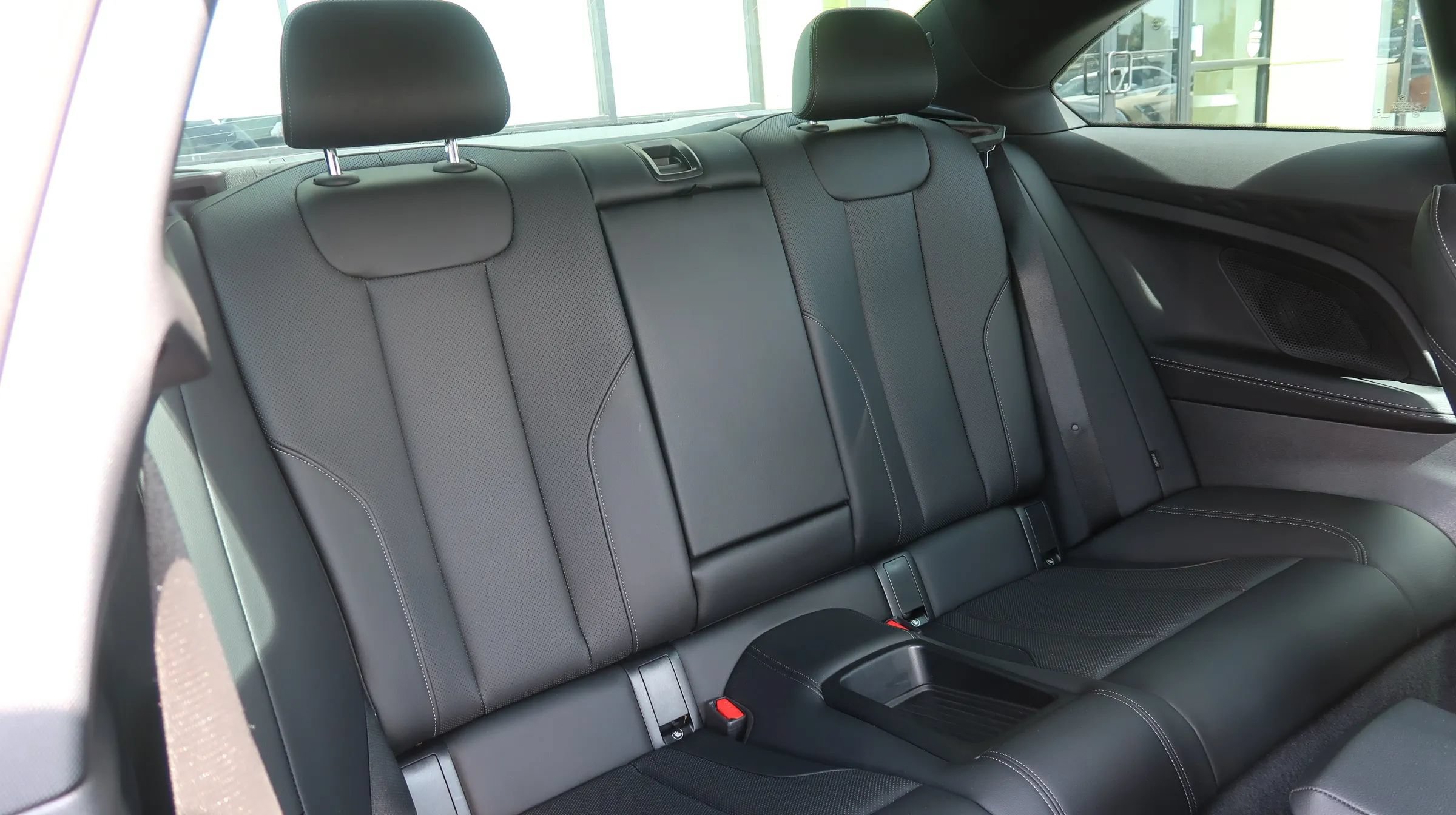 Used 2024 BMW 230i Coupe w/ Convenience Package RWD image 20