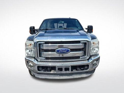 Used 2016 Ford F250 Lariat w/ Lariat Interior Package AWD/4WD image 8