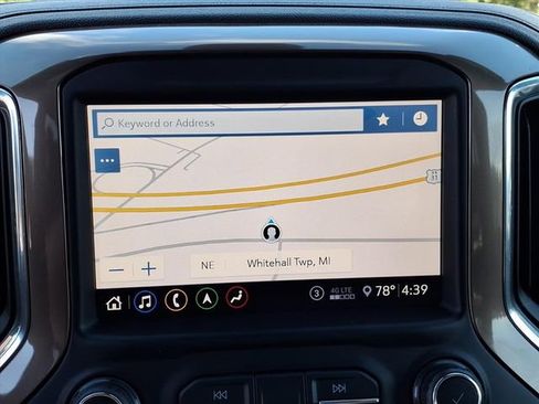 Used 2020 Chevrolet Silverado 1500 High Country w/ Technology Package image 4