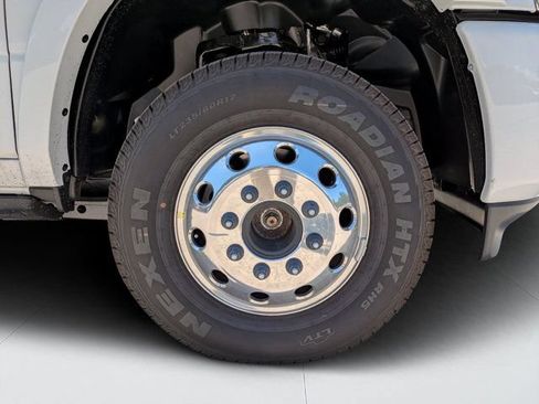 New 2026 RAM 3500 Longhorn AWD/4WD image 10