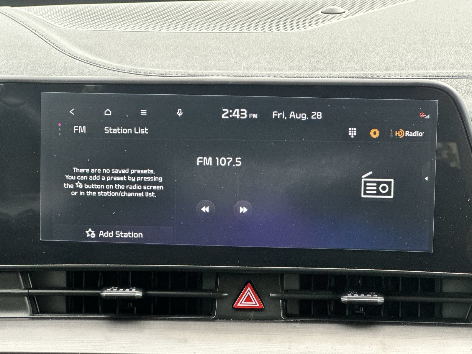 Used 2024 Kia Sportage EX FWD image 26