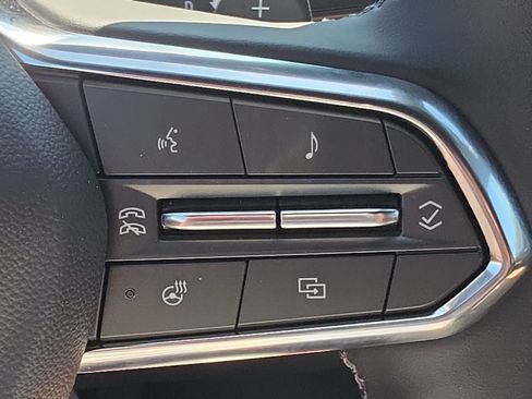 New 2027 Chevrolet Equinox ACTIV w/ LPO, Floor Liner Package AWD/4WD image 18