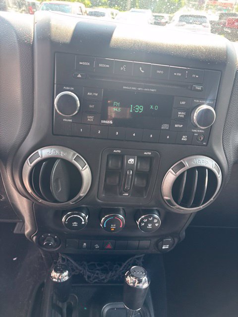 Used 2017 Jeep Wrangler Unlimited Sport w/ Quick Order Package 24S AWD/4WD image 12