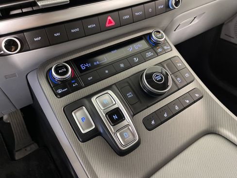 Certified 2024 Hyundai Palisade SEL w/ Premium Package FWD image 24