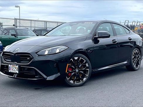 Used 2025 BMW M235i xDrive w/ Technology Package image 1