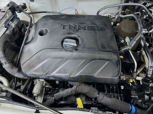 Used 2023 Buick Encore GX Select w/ Sport Touring Package image 31