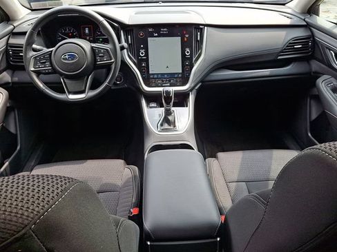 Used 2024 Subaru Outback Premium AWD/4WD image 17