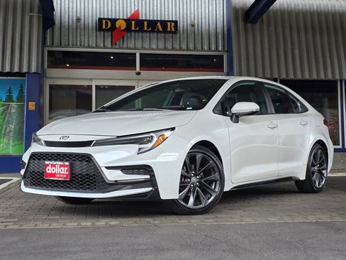 Used 2024 Toyota Corolla XSE FWD image 1