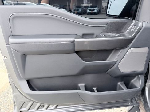 Used 2022 Ford F150 XLT w/ Equipment Group 302A High image 10