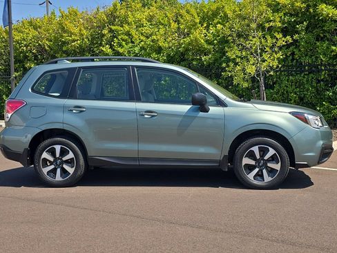Used 2018 Subaru Forester 2.5i w/ Alloy Wheel Package AWD/4WD image 3