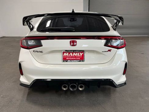 Used 2023 Honda Civic Type R image 4