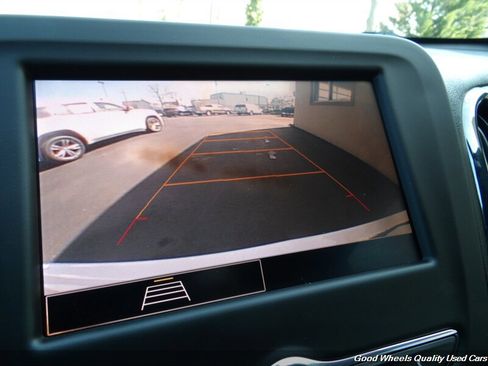 Used 2022 Chevrolet Equinox RS w/ LPO, Floor Liner Package AWD/4WD image 19
