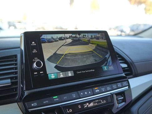 Used 2026 Honda Odyssey EX-L image 22