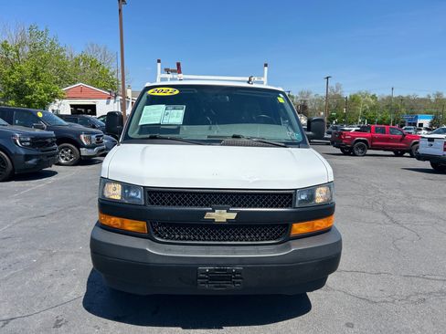 Used 2022 Chevrolet Express 2500 Extended w/ Driver Convenience Package RWD image 19