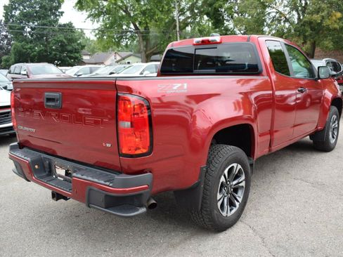 Used 2021 Chevrolet Colorado Z71 AWD/4WD image 8
