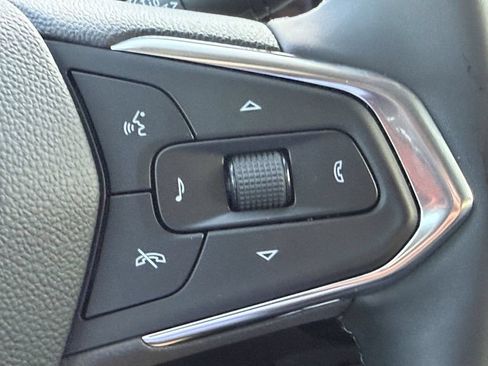 Used 2026 Chevrolet Trax LT w/ Driver Confidence Package FWD image 29