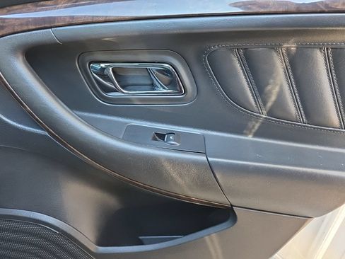 Used 2019 Ford Taurus Limited w/ Driver Assist Package AWD/4WD image 23