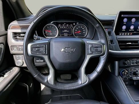 Used 2021 Chevrolet Tahoe Z71 w/ Z71 Off-Road Package AWD/4WD image 11