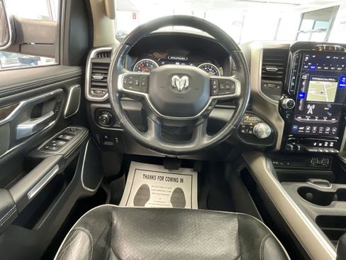 Used 2019 RAM 1500 Laramie image 26