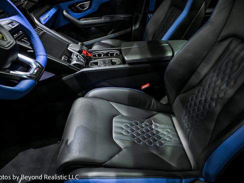 Used 2023 Lamborghini Urus S image 20