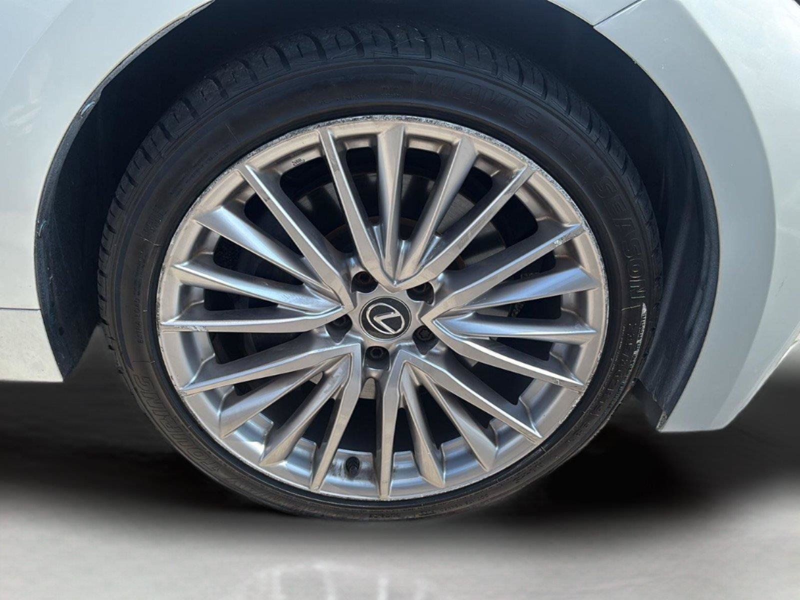 Used 2023 Lexus IS 300 AWD w/ Premium Package image 32