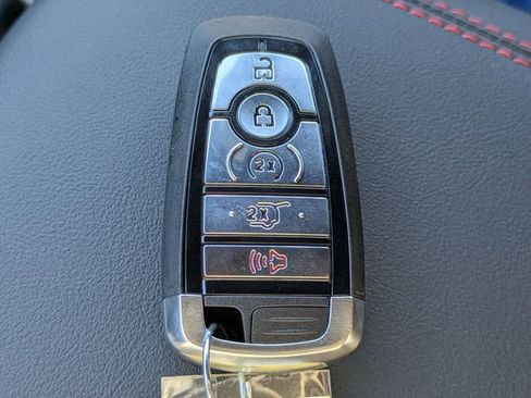 New 2026 Ford Explorer ST-Line w/ ST-Line Street Pack image 28