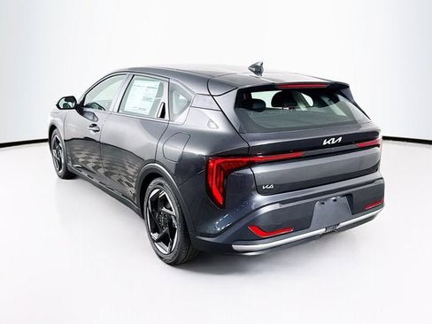 New 2026 Kia K4 EX FWD image 7