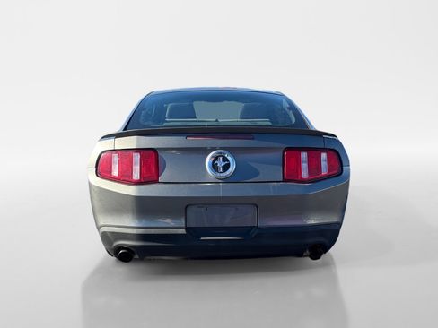 Used 2012 Ford Mustang V6 image 8