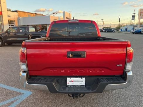 Used 2021 Toyota Tacoma TRD Off-Road image 5