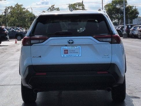 Certified 2020 Toyota RAV4 XLE w/ XLE Grade Weather Package AWD/4WD image 6