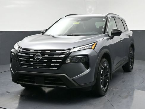 New 2026 Nissan Rogue SV image 3
