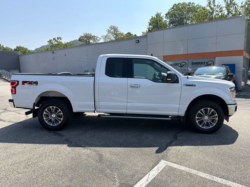 Used 2020 Ford F150 XLT w/ Equipment Group 302A Luxury AWD/4WD image 4