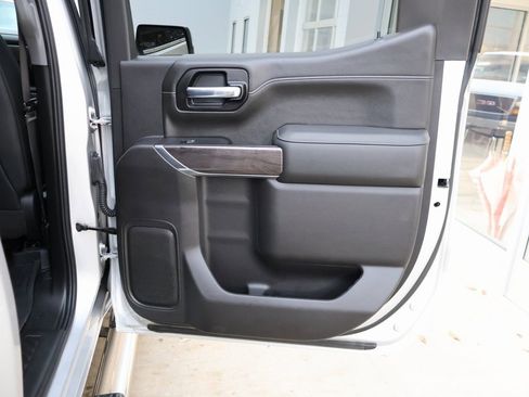 Used 2022 Chevrolet Silverado 1500 LTZ image 35