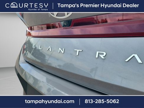Used 2024 Hyundai Elantra SEL image 29