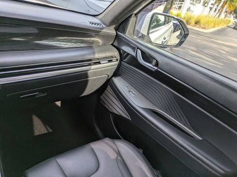 Used 2023 Hyundai Palisade Calligraphy AWD/4WD image 15