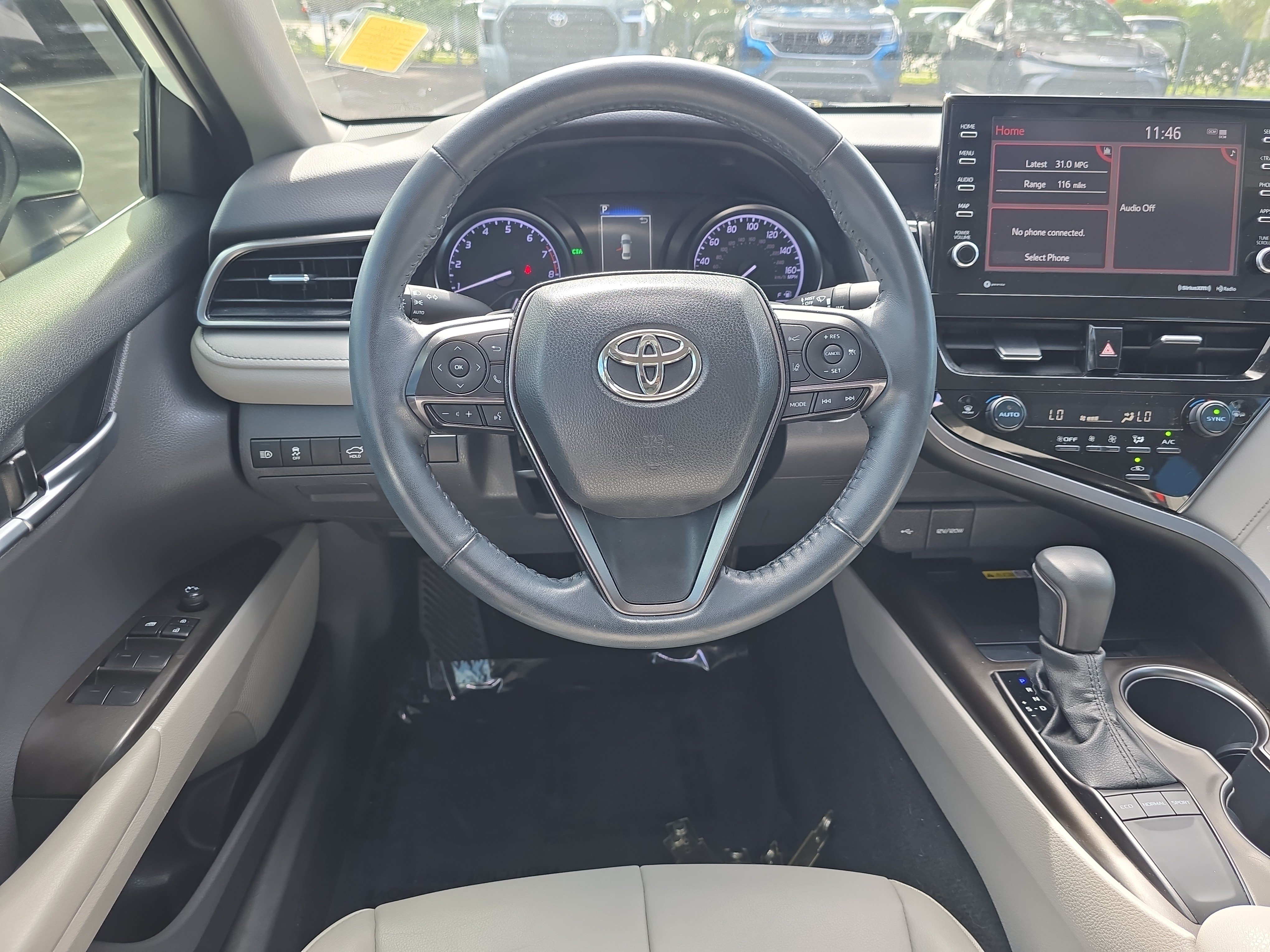 Used 2022 Toyota Camry SE w/ Audio Upgrade Package FWD image 13