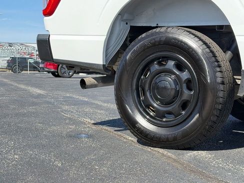 Used 2021 Ford F150 XL image 45