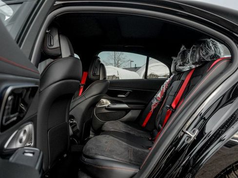 New 2026 Mercedes-Benz E 53 AMG e 4MATIC Sedan image 19