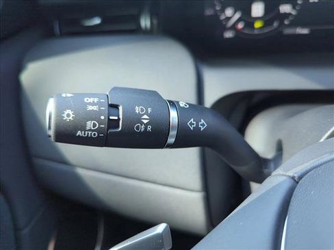 Certified 2024 Land Rover Discovery Sport S image 23