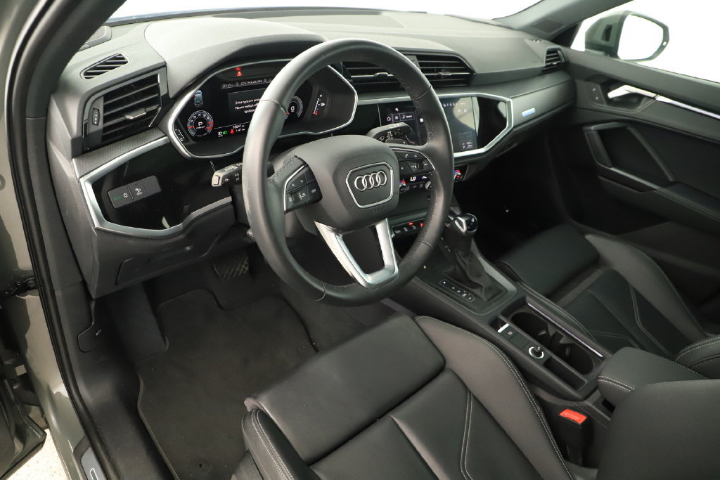 Certified 2024 Audi Q3 2.0T Premium Plus w/ Premium Plus Package AWD/4WD image 15