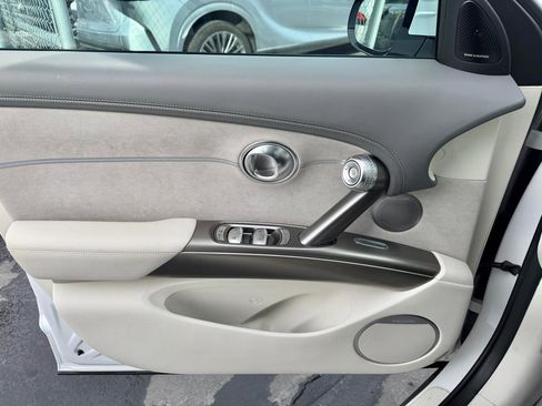 Used 2023 Genesis GV60 Performance image 12