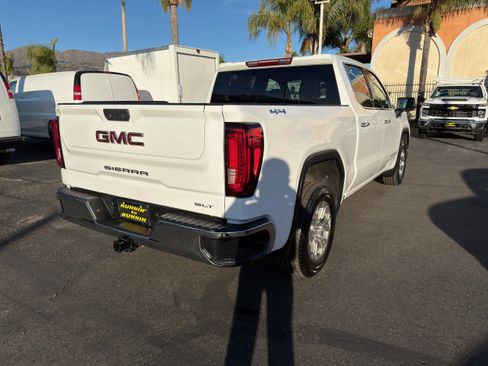 Used 2024 GMC Sierra 1500 SLT image 8