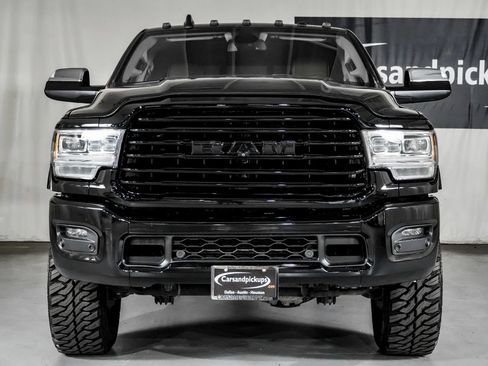 Used 2022 RAM 3500 Limited AWD/4WD image 3