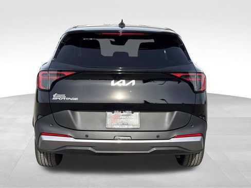 Certified 2026 Kia Sportage EX FWD image 4