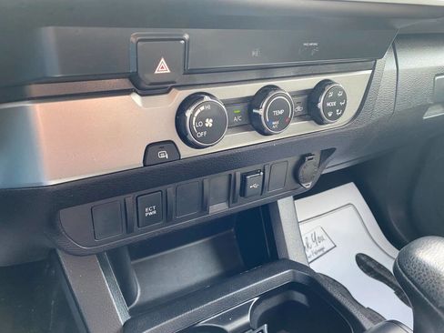 Used 2021 Toyota Tacoma SR RWD image 16