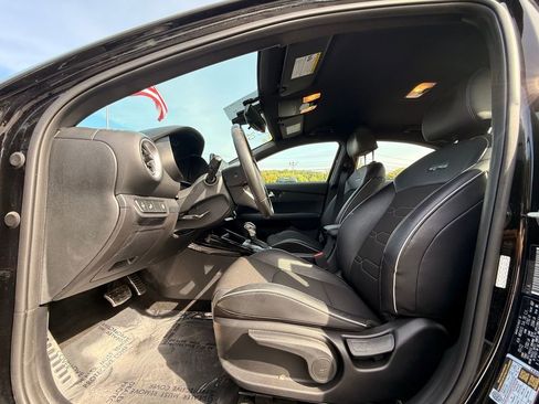 Used 2022 Kia Forte GT-Line image 23