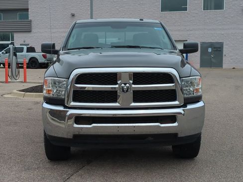 Used 2018 RAM 2500 SLT AWD/4WD image 3